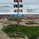 ホームステイ As Praias